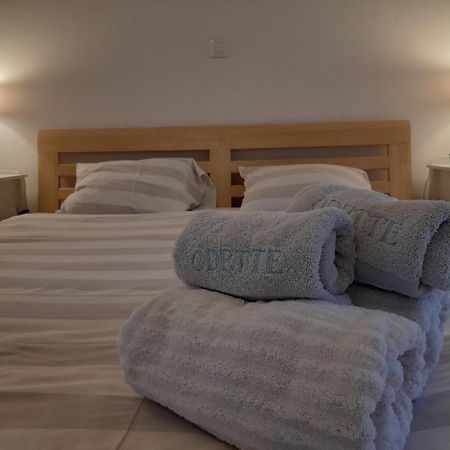 oDeTTe Appartement Zadar Buitenkant foto