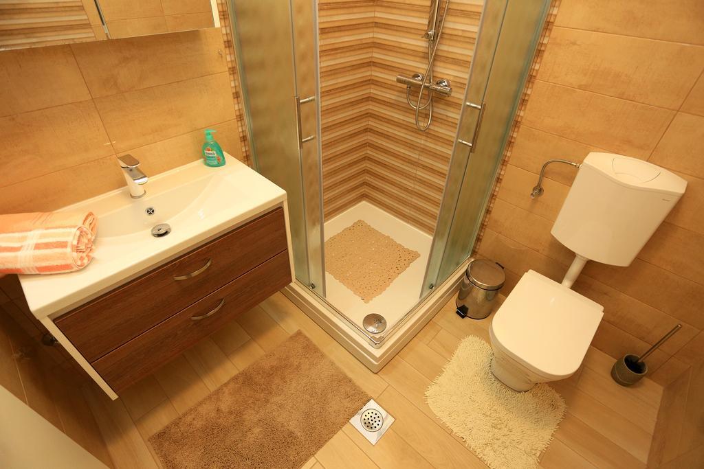 oDeTTe Appartement Zadar Buitenkant foto
